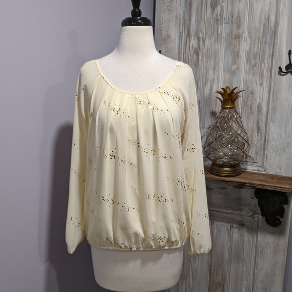 💛SOLD💛Notations blouse, cream w/gold dots - Picture 2 of 8